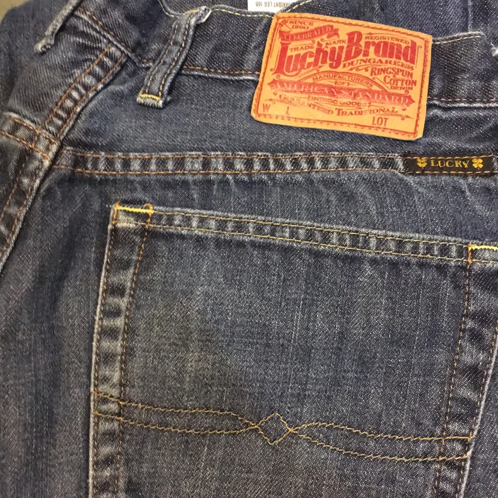 Lucky brand Jeans— size 30– GREAT CONDITION